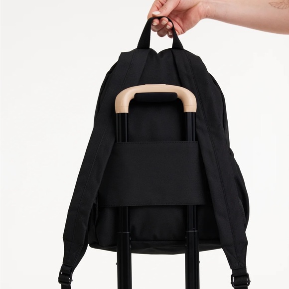 BEIS the Beisics Backpack in Black - Picture 4 of 8